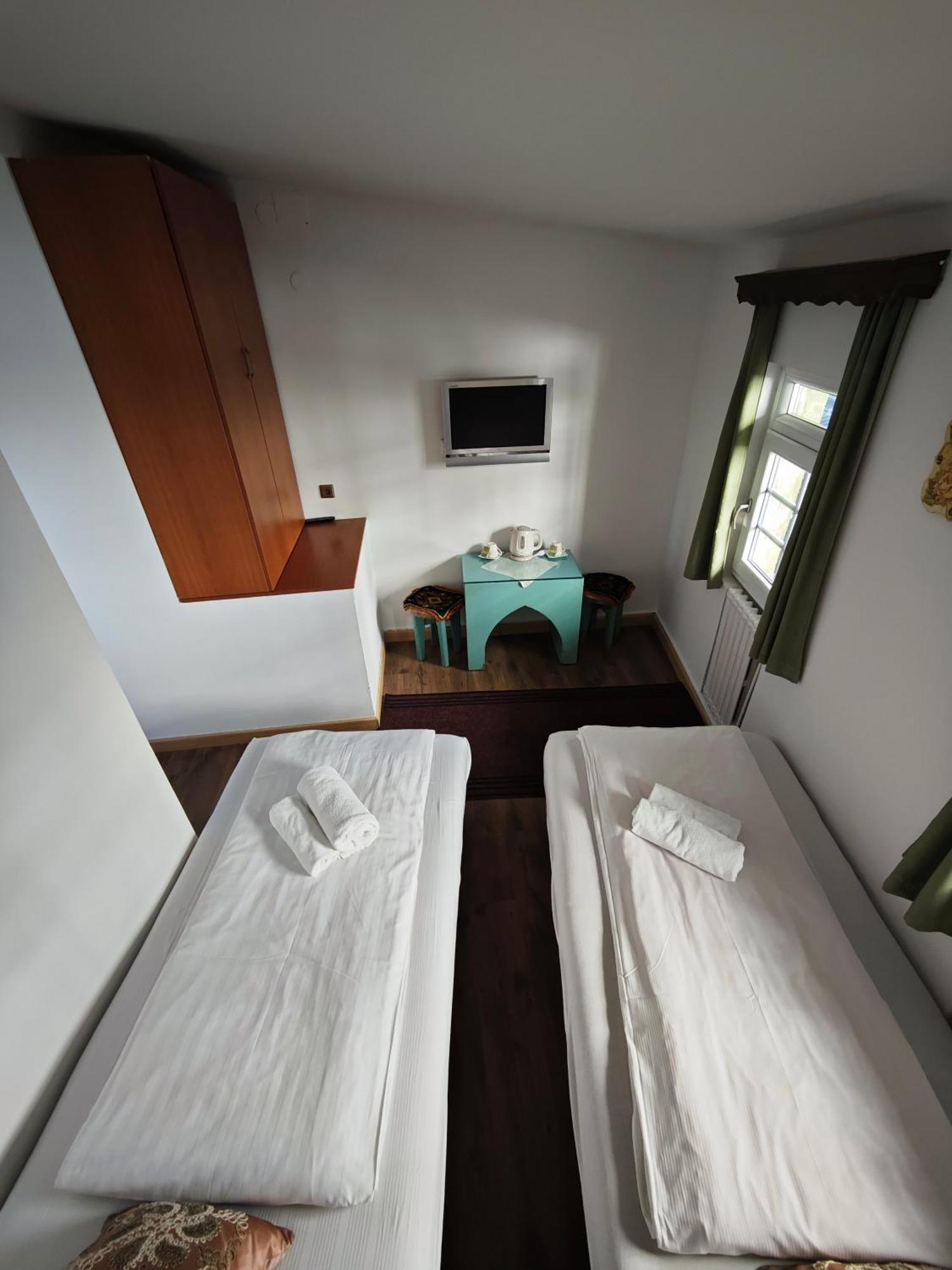 Guesthouse Yildiz Sarajevo Exterior foto